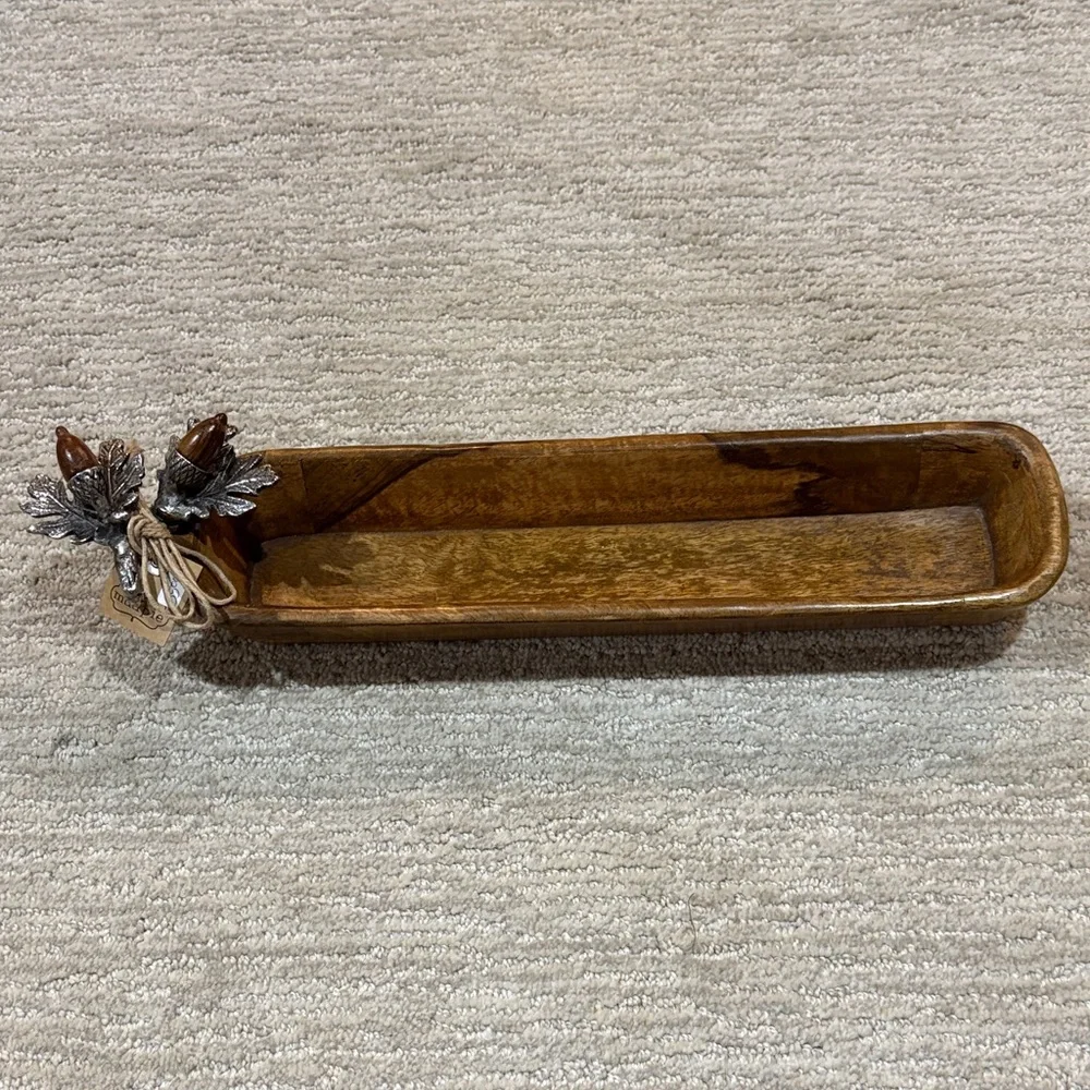 Mud Pie Acorn Wood Cracker Dish